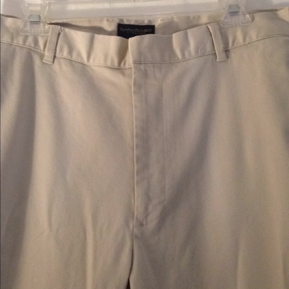 Banana Republic Men's Kakhi pants